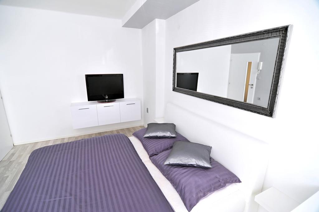 Avax Apartment Liberec Bagian luar foto
